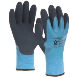 Gants tricotés doublement...